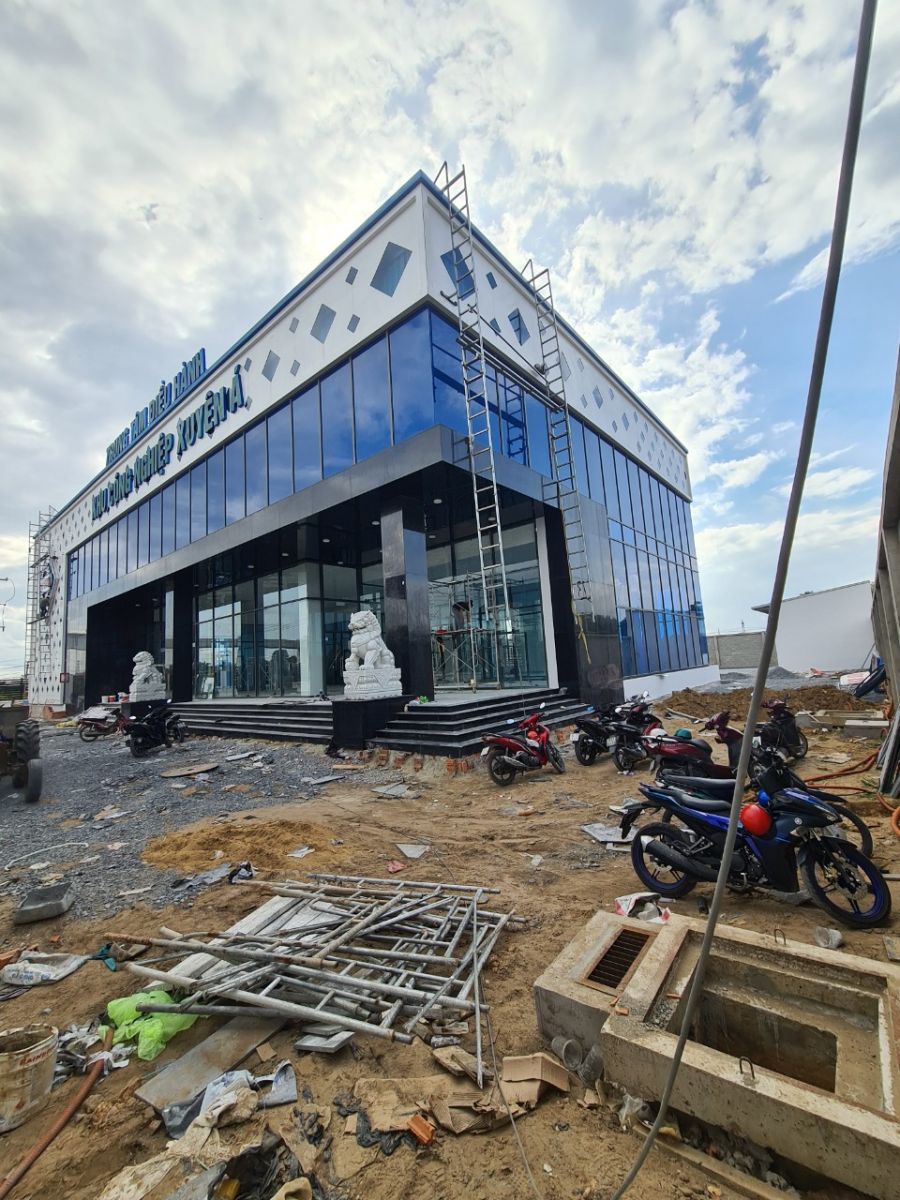 nhôm kính bình chánh